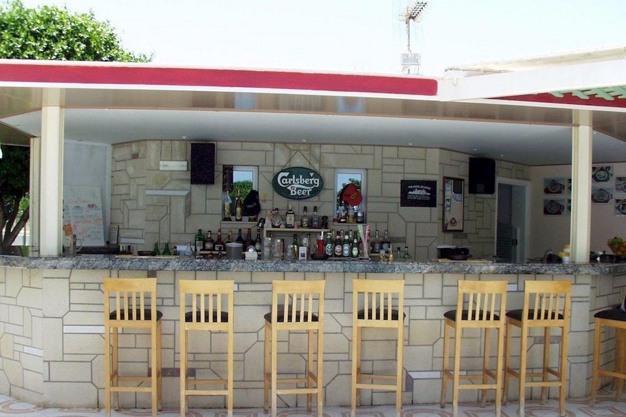 Aparthotel Manolis Malia (Crete)