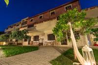 Apartment Dantes Maisonettes *