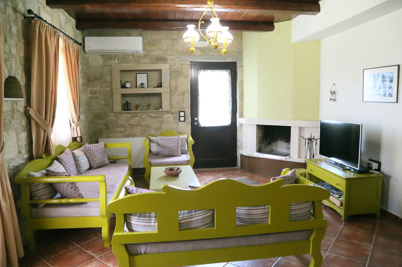 Asion Lithos Apartment *