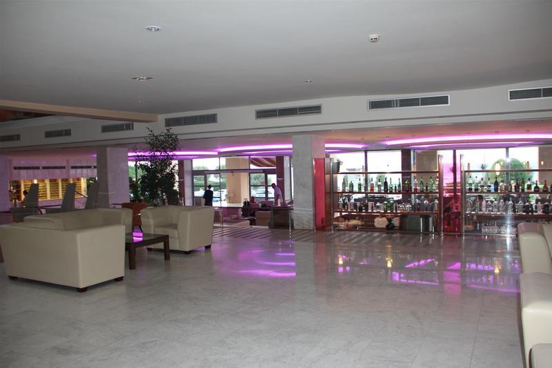 Oceanis Hotel 4*