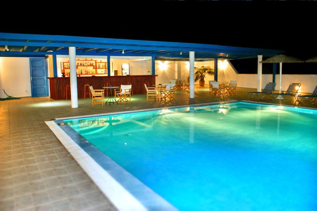 Blue Bay 2*