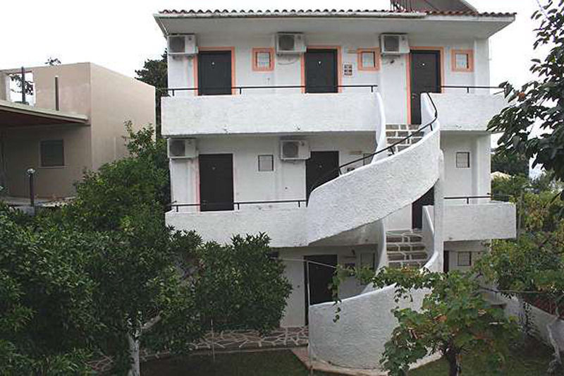 Kyriakos Apartment *