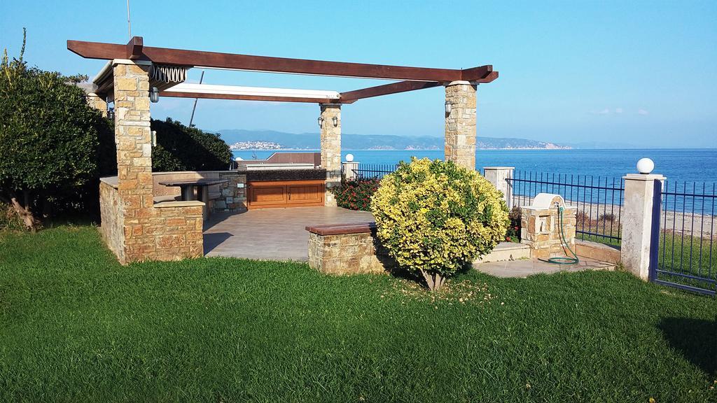 Nefeli - Akti Salonikiou A Villa Agios Nikolaos (Chalkidiki)