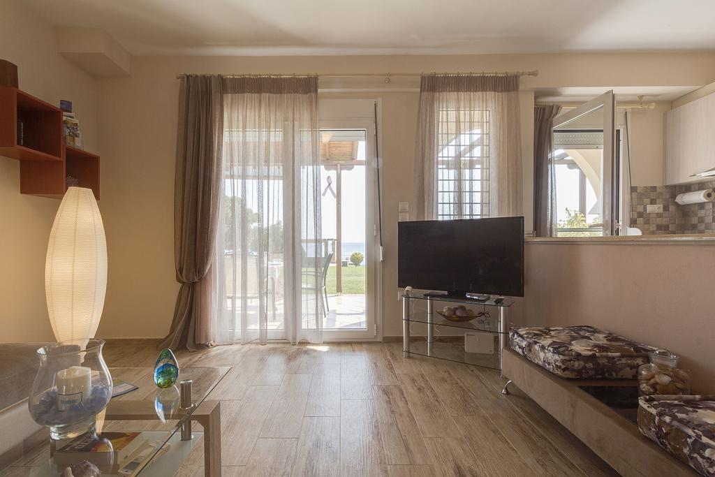 Villa Nefeli - Akti Salonikiou A Agios Nikolaos (Chalkidiki)