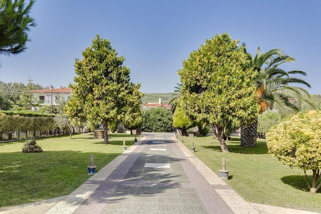 Villa Nefeli - Akti Salonikiou A *