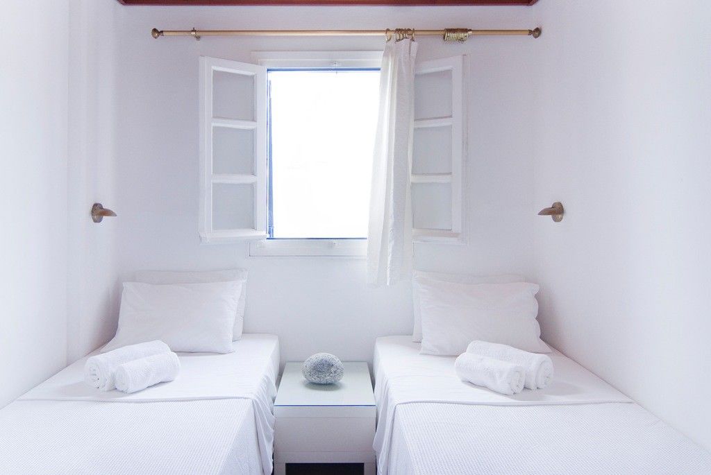 Ledra Hotel 3*