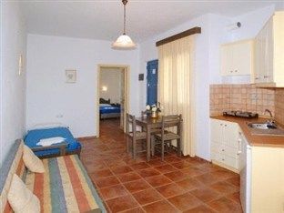 Iliana Aparthotel