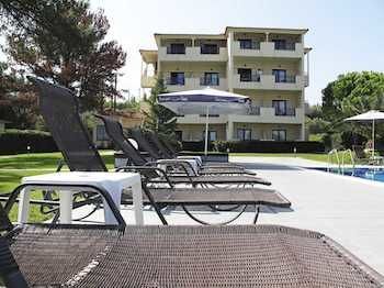 Azur Hotel Kriopigi