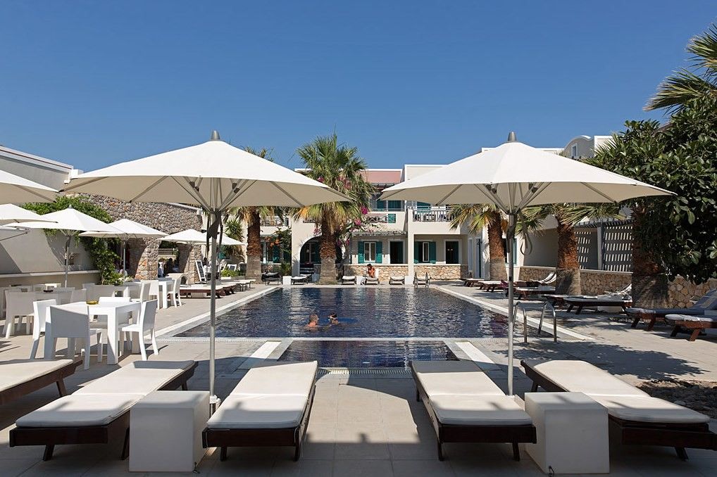 Rose Bay Kamari (Santorini)