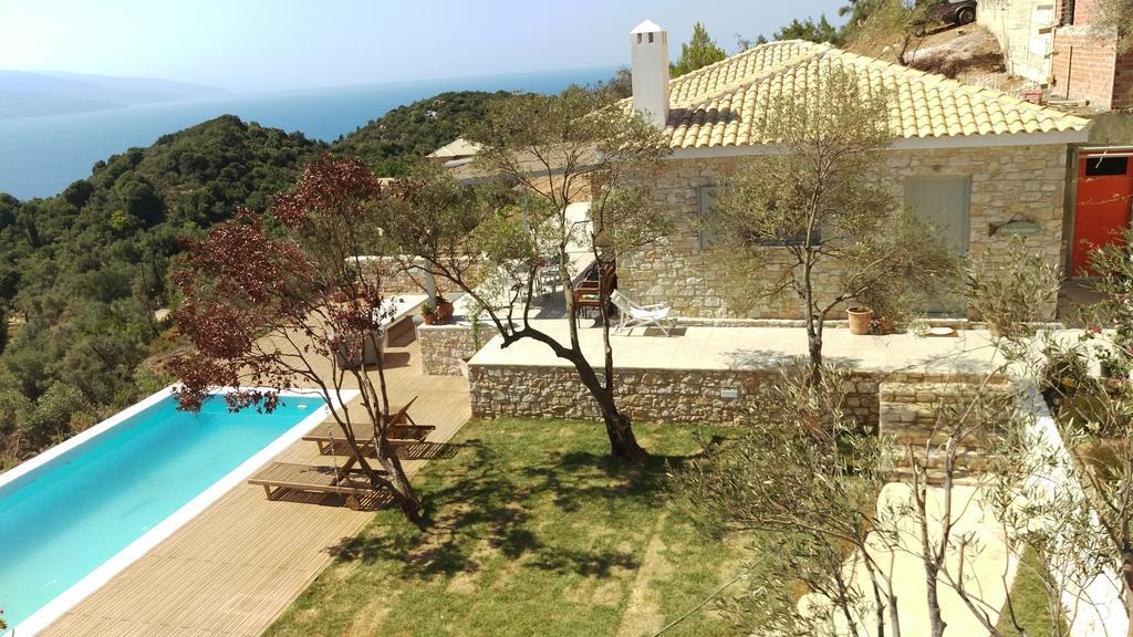 Villa Luxury In *
