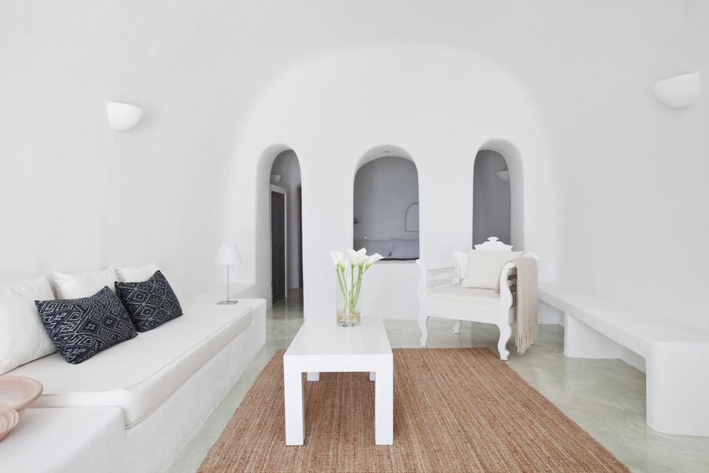 Villa White