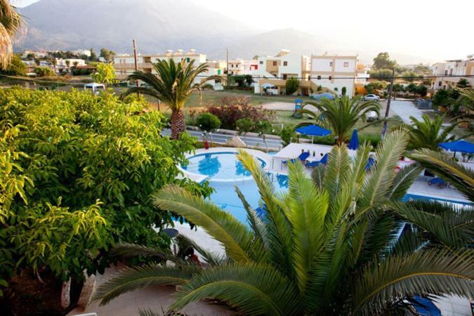 Anatoli Hotel 2*