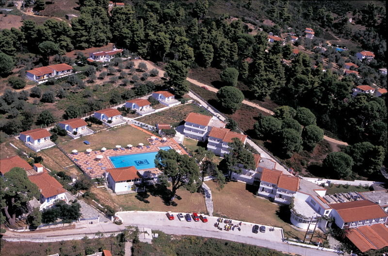 Caravos Hotel Koukounaries