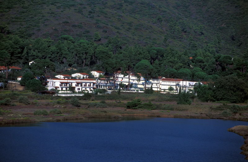 Hotel Caravos 3*
