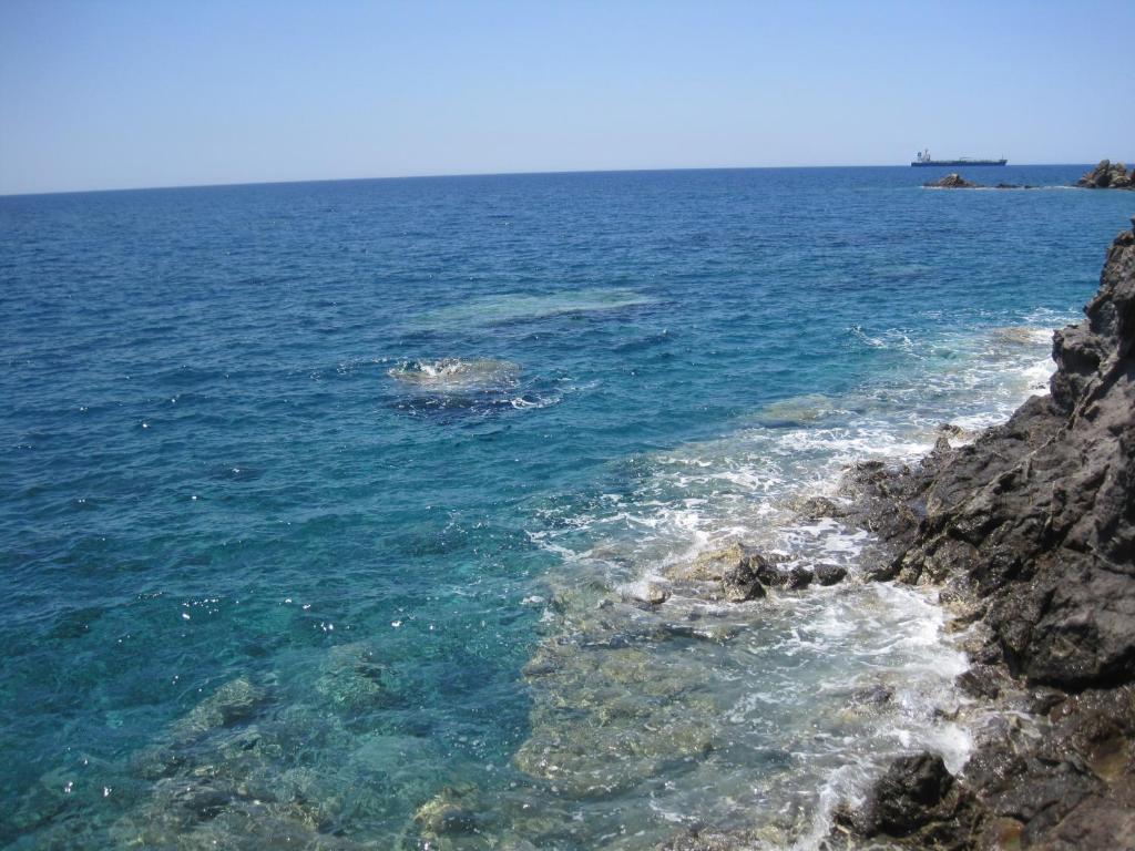 Sfinias Aparthotel 2*