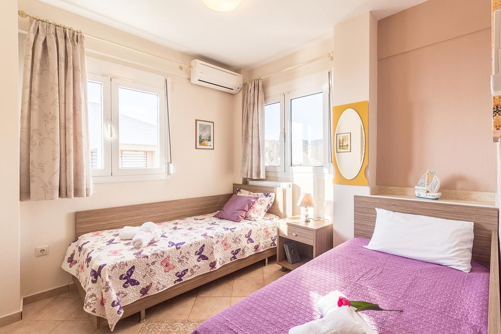 Nefeli Akti Salonikiou B Agios Nikolaos (Chalkidiki)