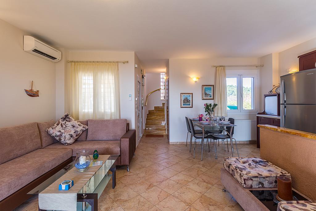 Villa Nefeli Akti Salonikiou B