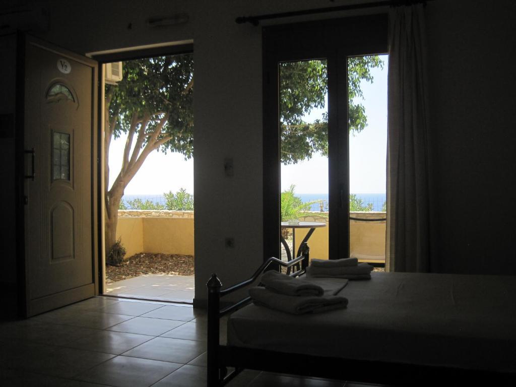 Aparthotel Sfinias Kali Limenes