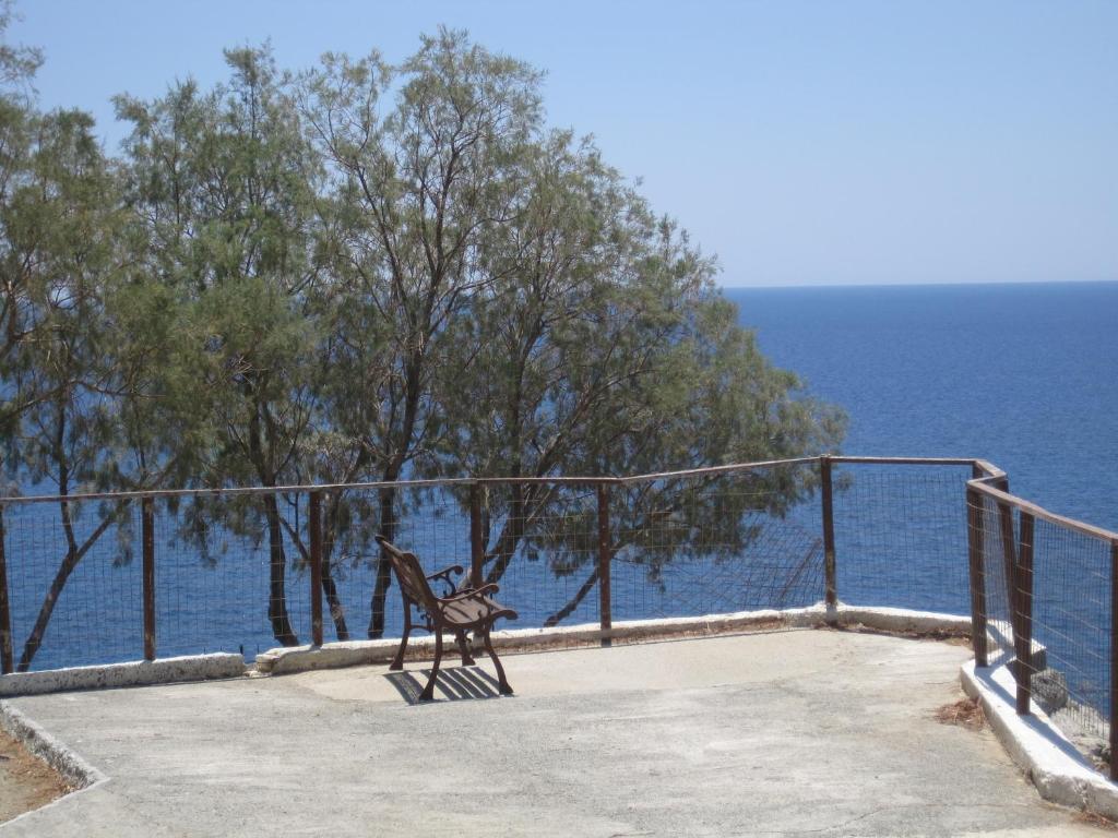 Sfinias Aparthotel Kali Limenes
