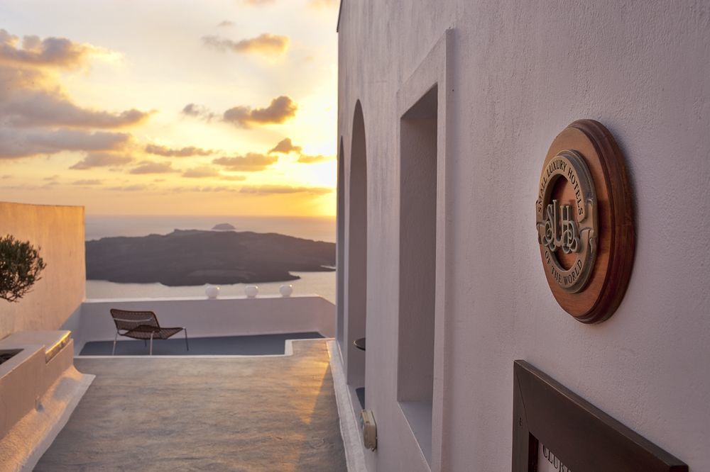 Cosmopolitan - Small Luxury Of The World