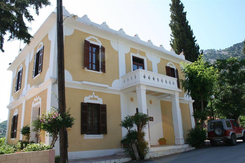 Nymph Guest house Salakos