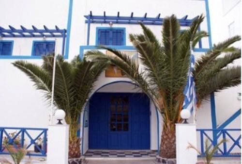 Ikaros Aparthotel 2*