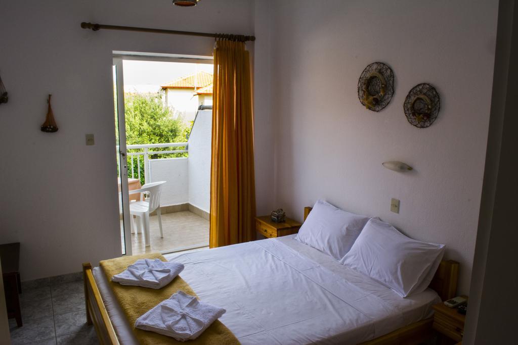Aparthotel Toroneon *