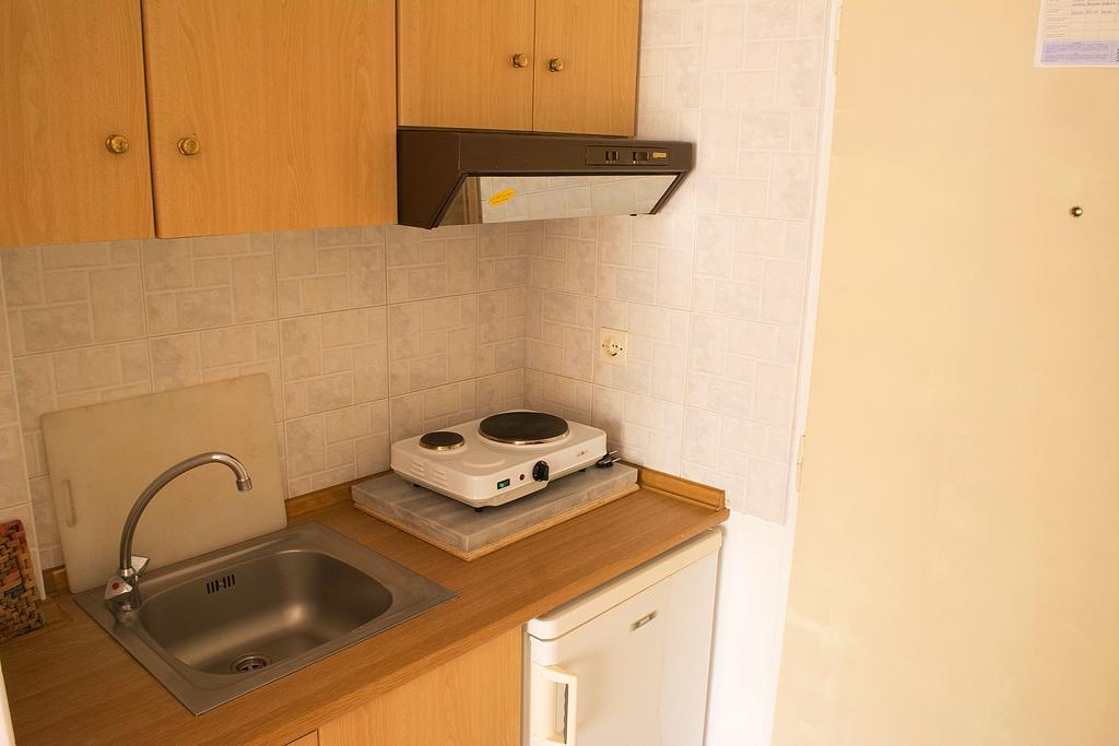 Toroneon Aparthotel