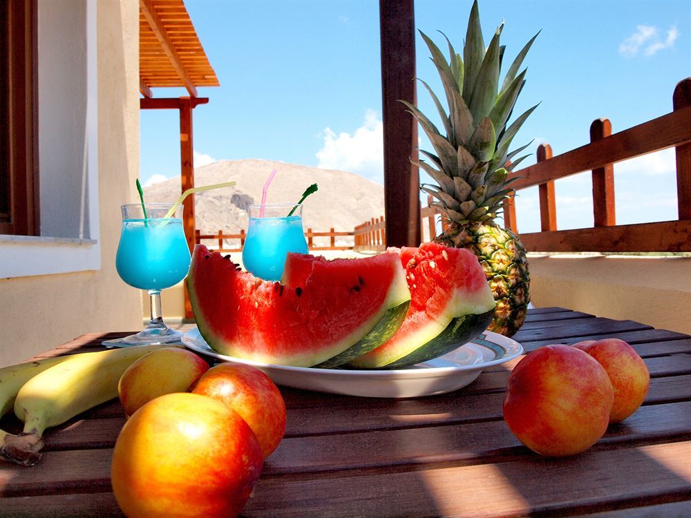 Smaragdi Hotel