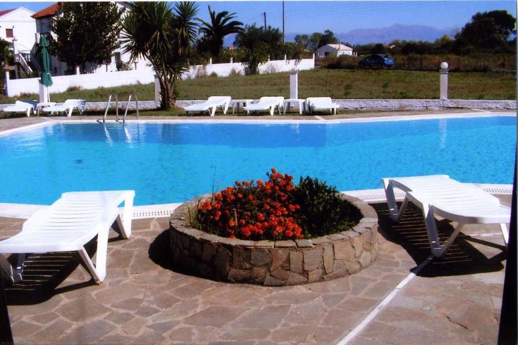 Loula Sidari (Corfu)
