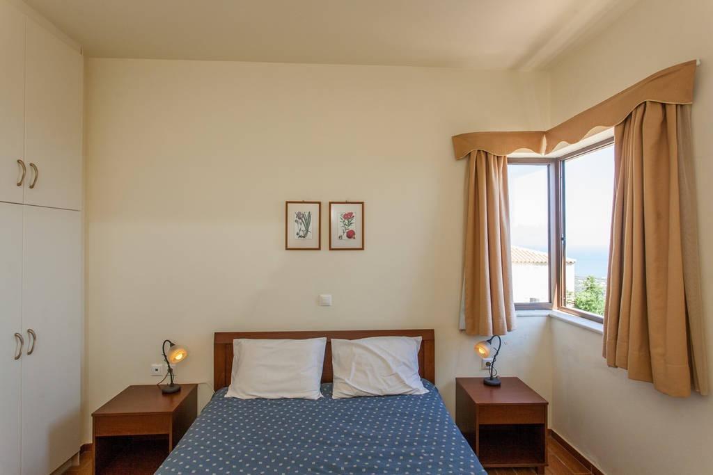 Rosa Roussospiti Villa Roussospition