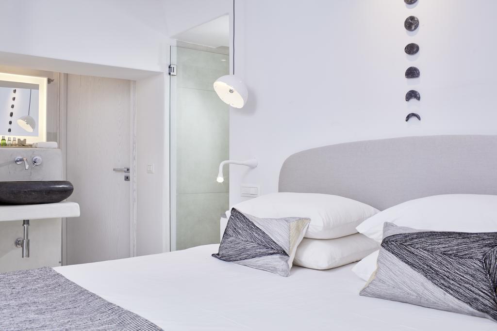 Hotel Cosmopolitan - Small Luxury Of The World
