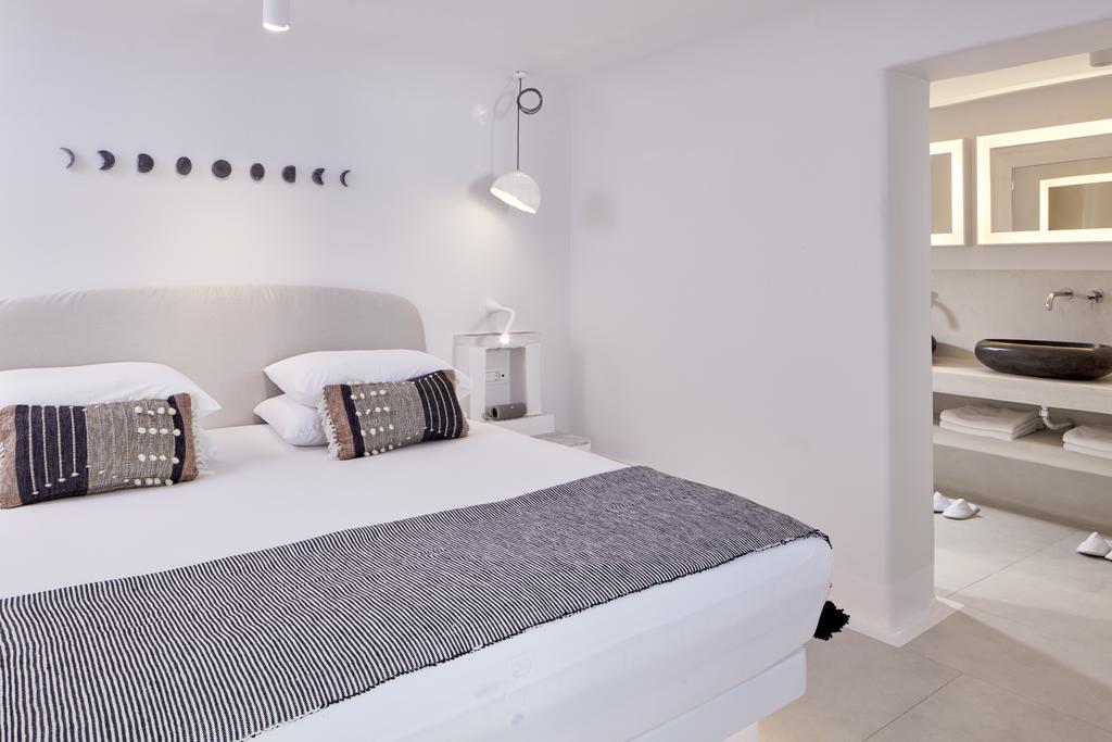 Hotel Cosmopolitan - Small Luxury Of The World
