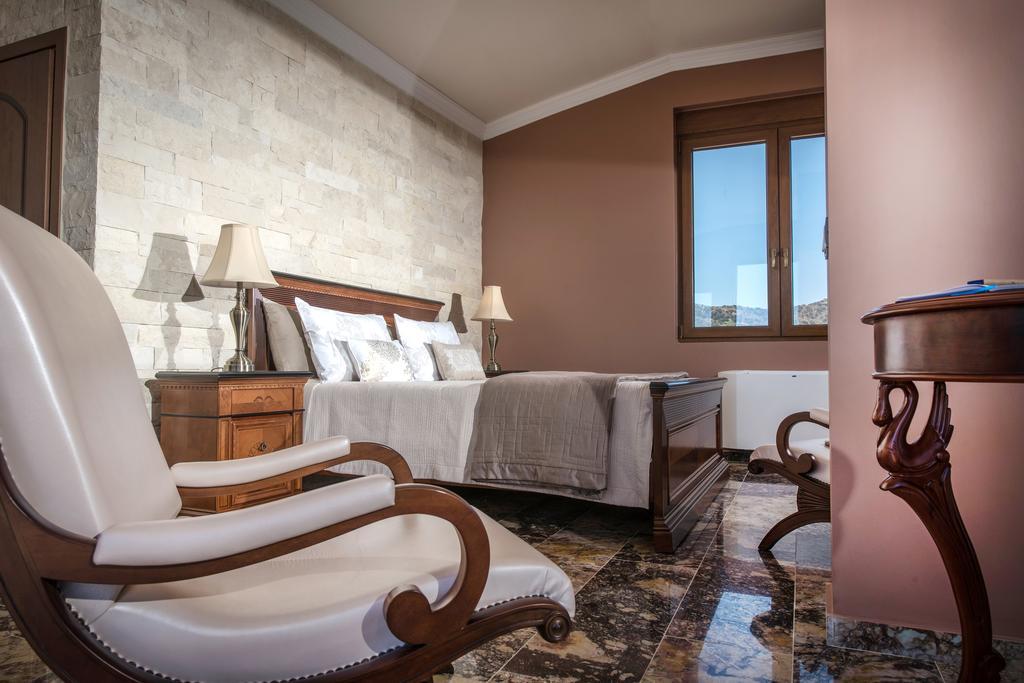 Bella Mare, Wine Dark Sea Villa
