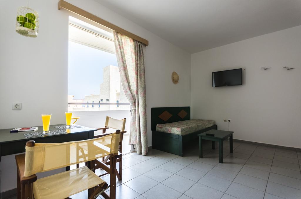 Happiness Apartment Hersonissos (Crete)