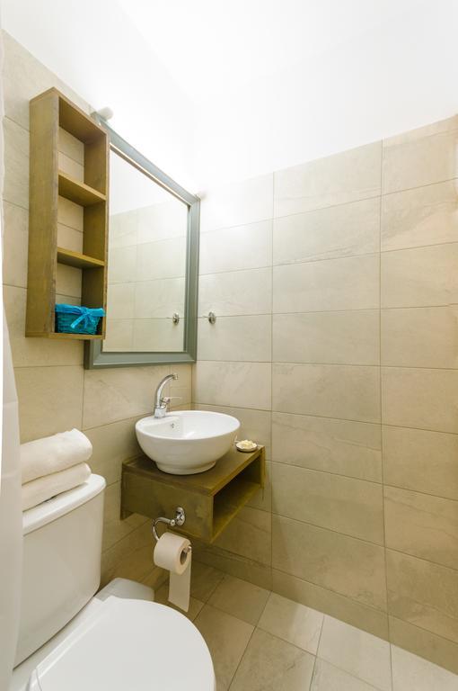 Happiness Apartment