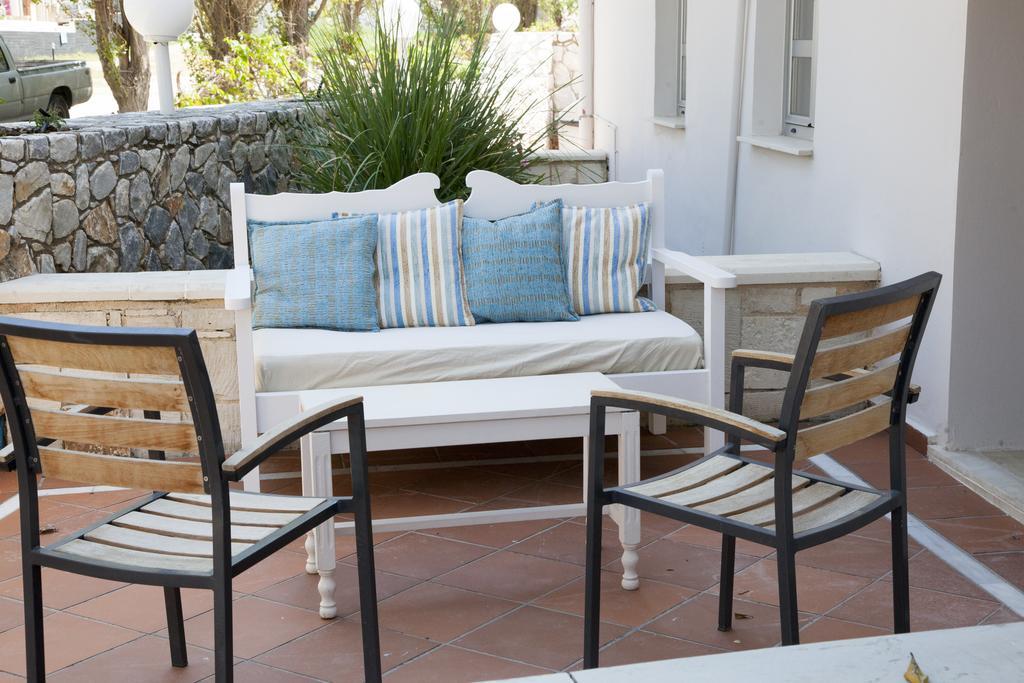 Troulakis 2* Agia Marina (Crete)
