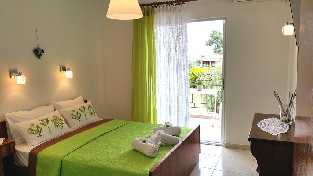 Kastoria Aparthotel 2*