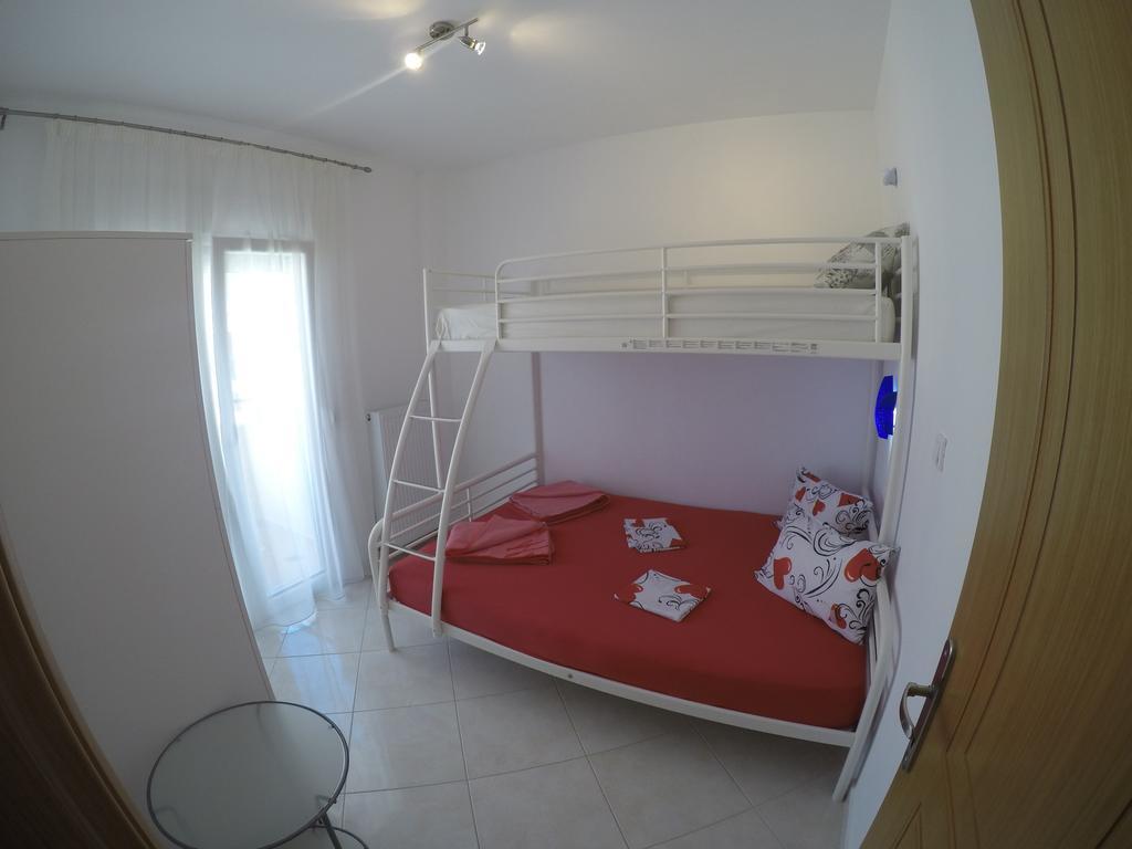 Dimi Apartment