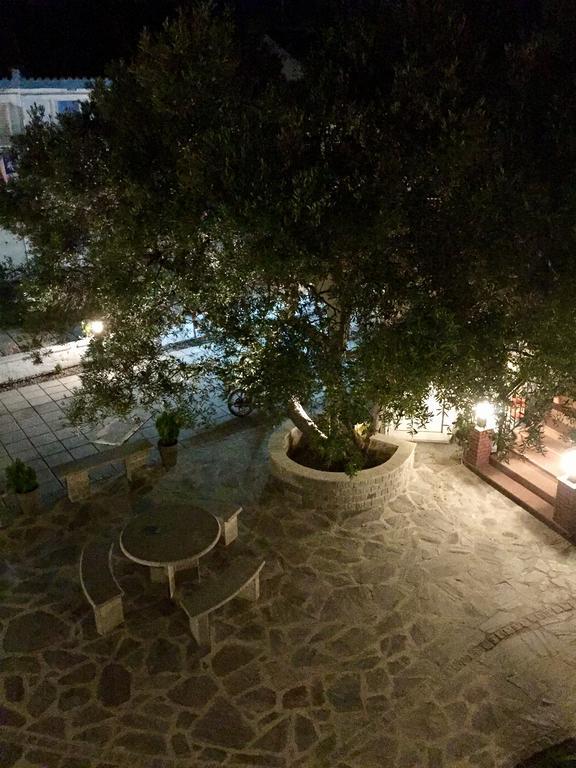 Apartment Litsa *