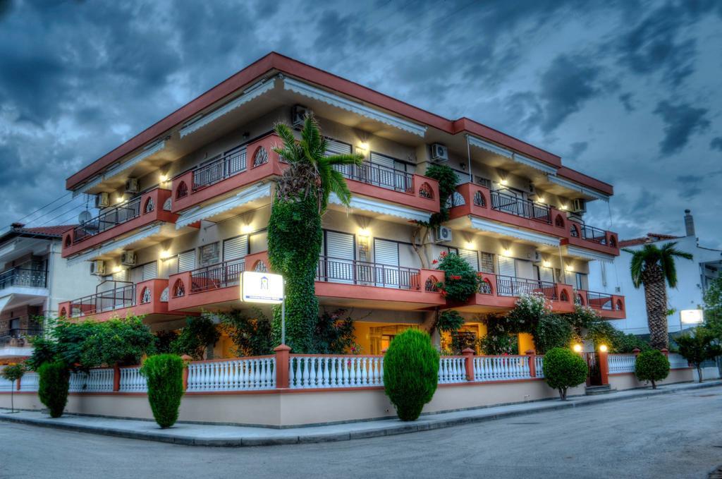 Milonas House * Paralia Dionysiou