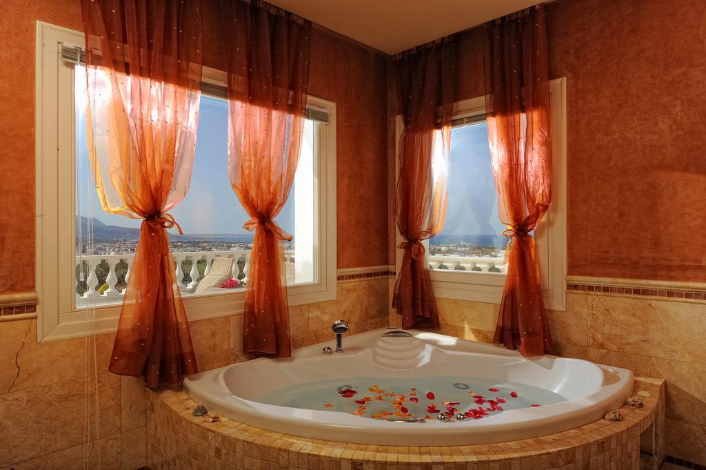Iris Luxury House Villa Malia (Crete)