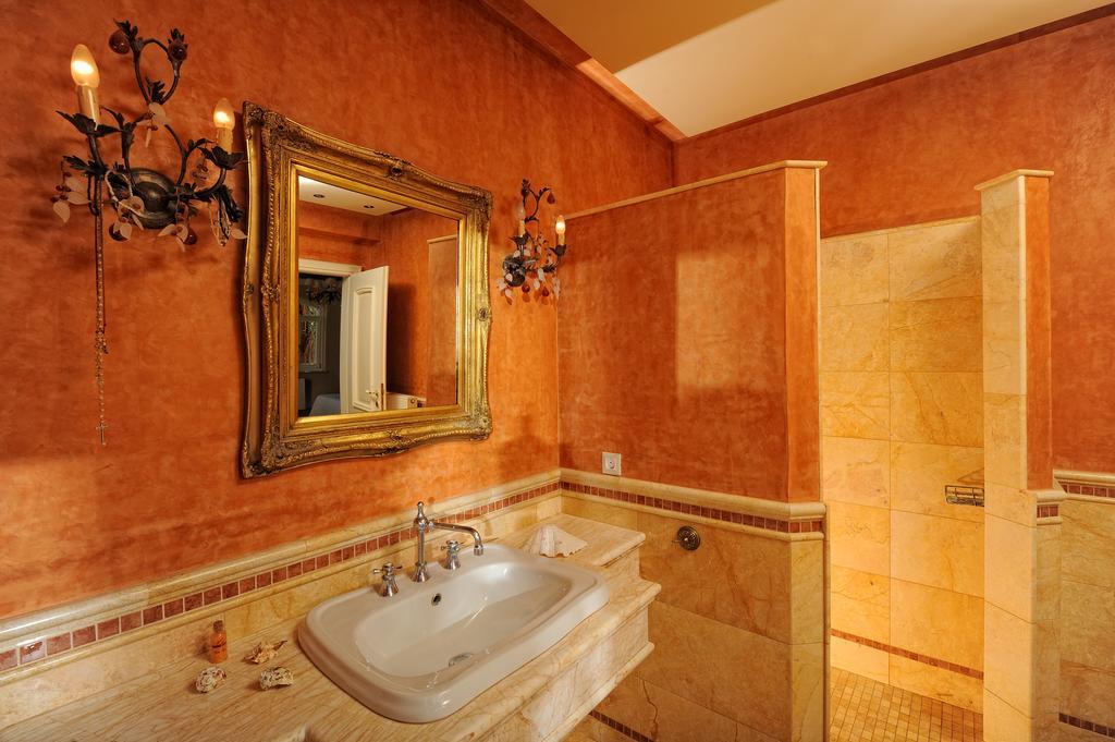 Iris Luxury House Malia (Crete)