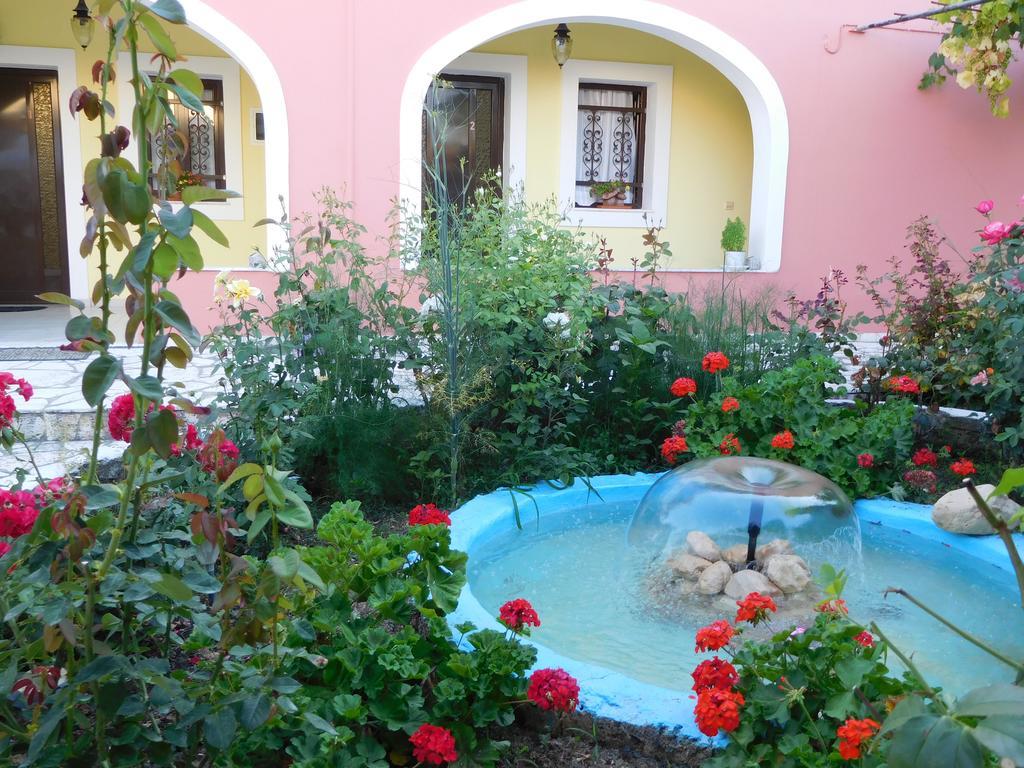 Antigoni's Acharavi (Corfu)