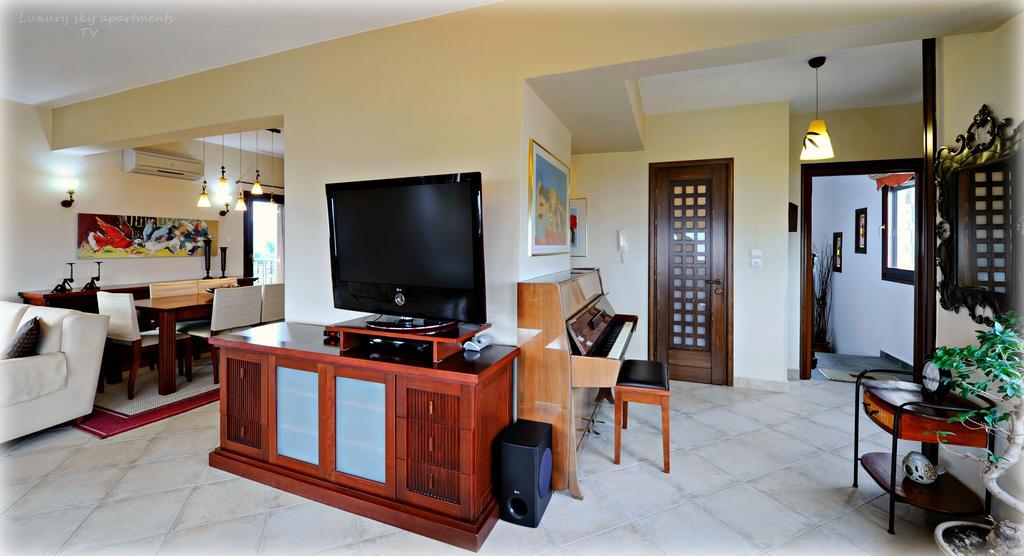 Castri Deluxe Sky Nikiti (Sithonia)