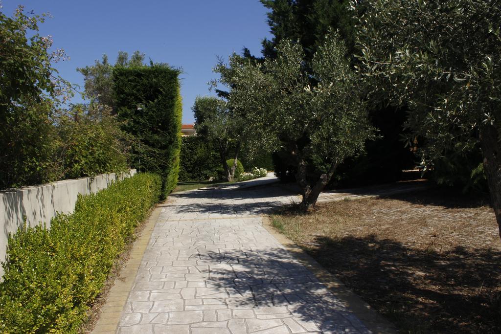 Treis Elies Villas * Kriopigi