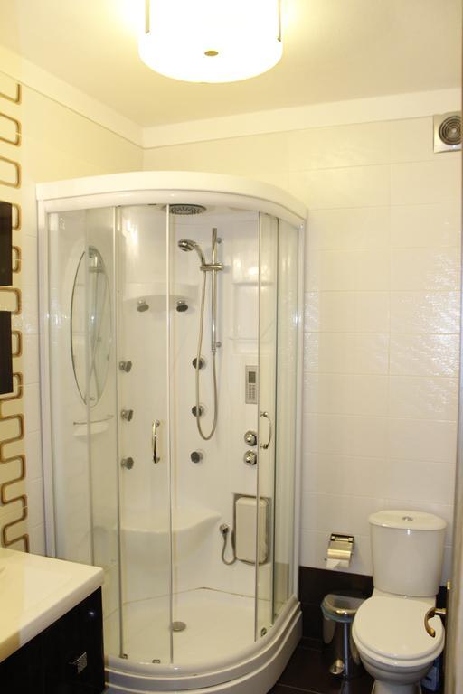 Villa Treis Elies Villas *