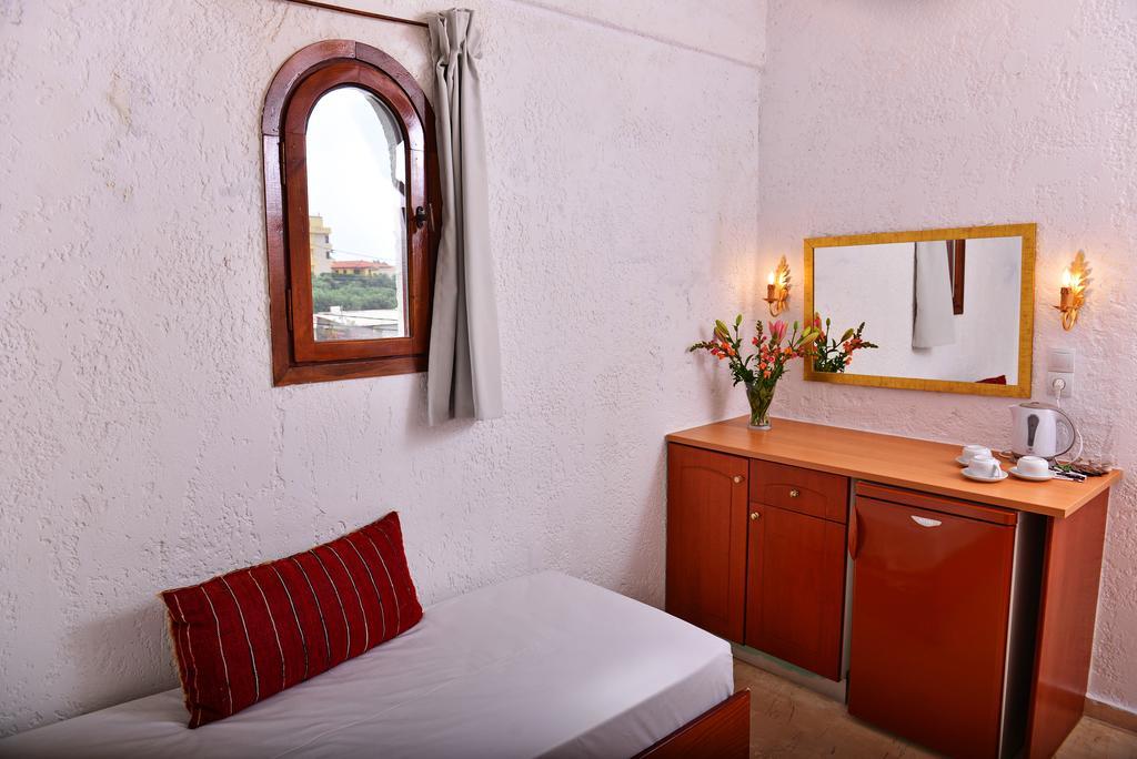 Krits Hotel 3*