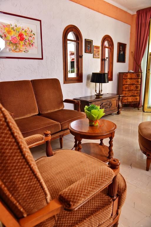 Krits Hotel 3*