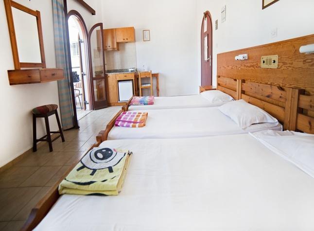 Arkadi Hotel *